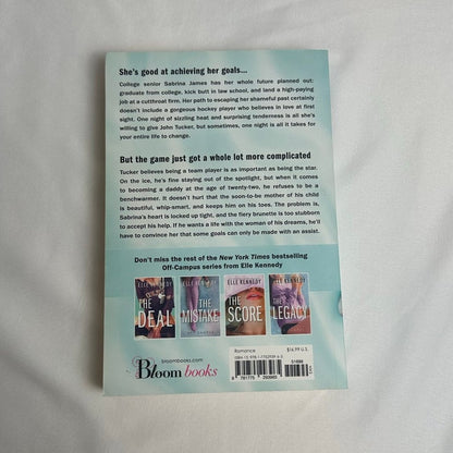 The Goal by Elle Kennedy | Bloom Books Paperback