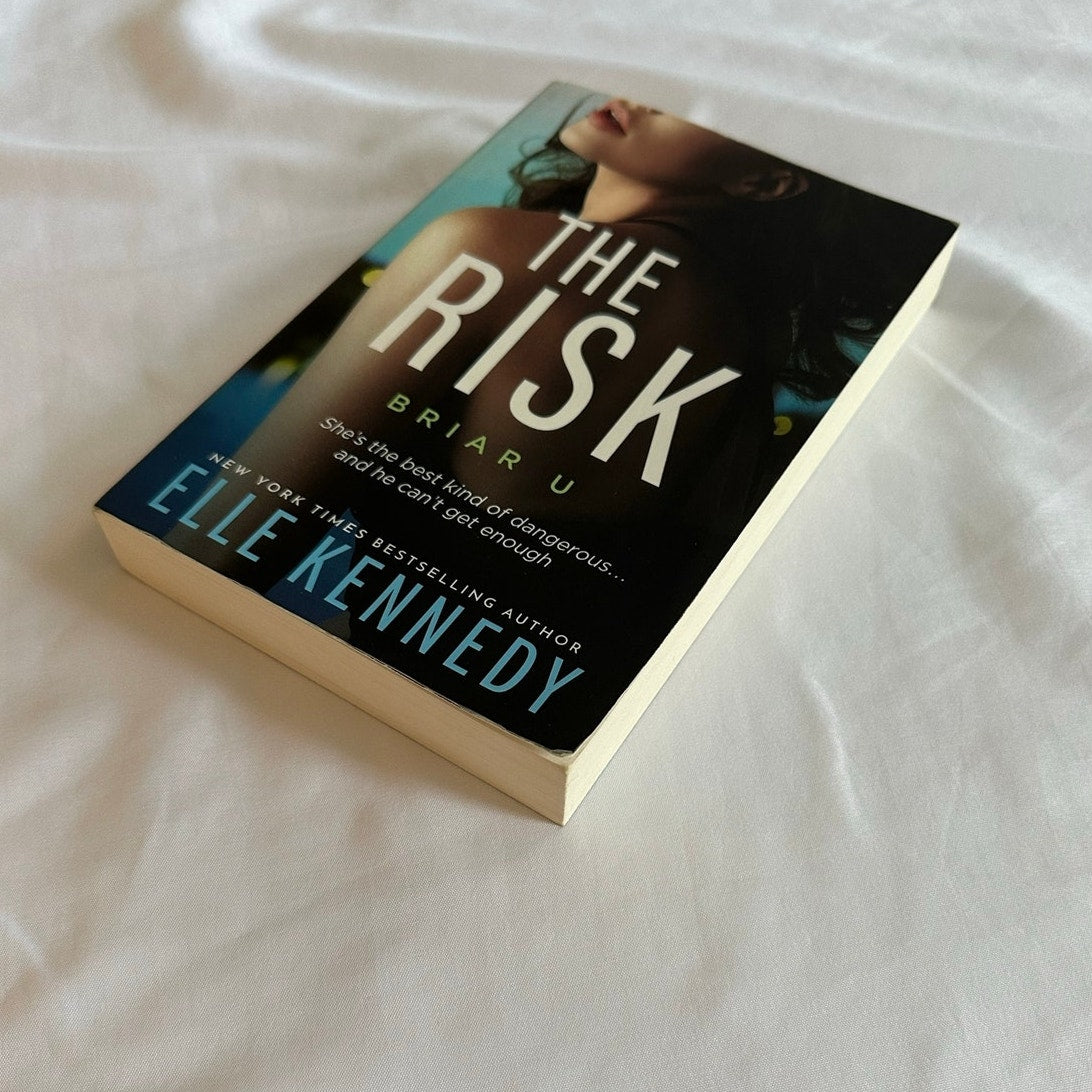 The Risk by Elle Kennedy | OOP Original Model Cover Paperback