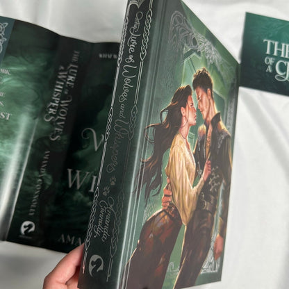 The Lure of Wolves and Whispers by Amanda Connolly | FairyLoot Signed SE Hardcover