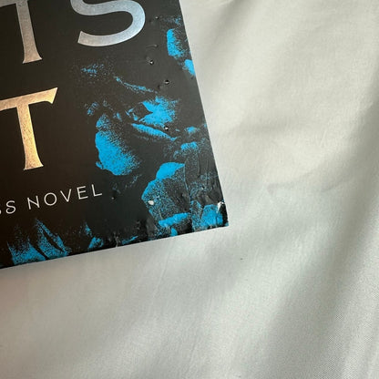Lights Out by Navessa Allen | B&N Exclusive Sprayed Edges Paperback