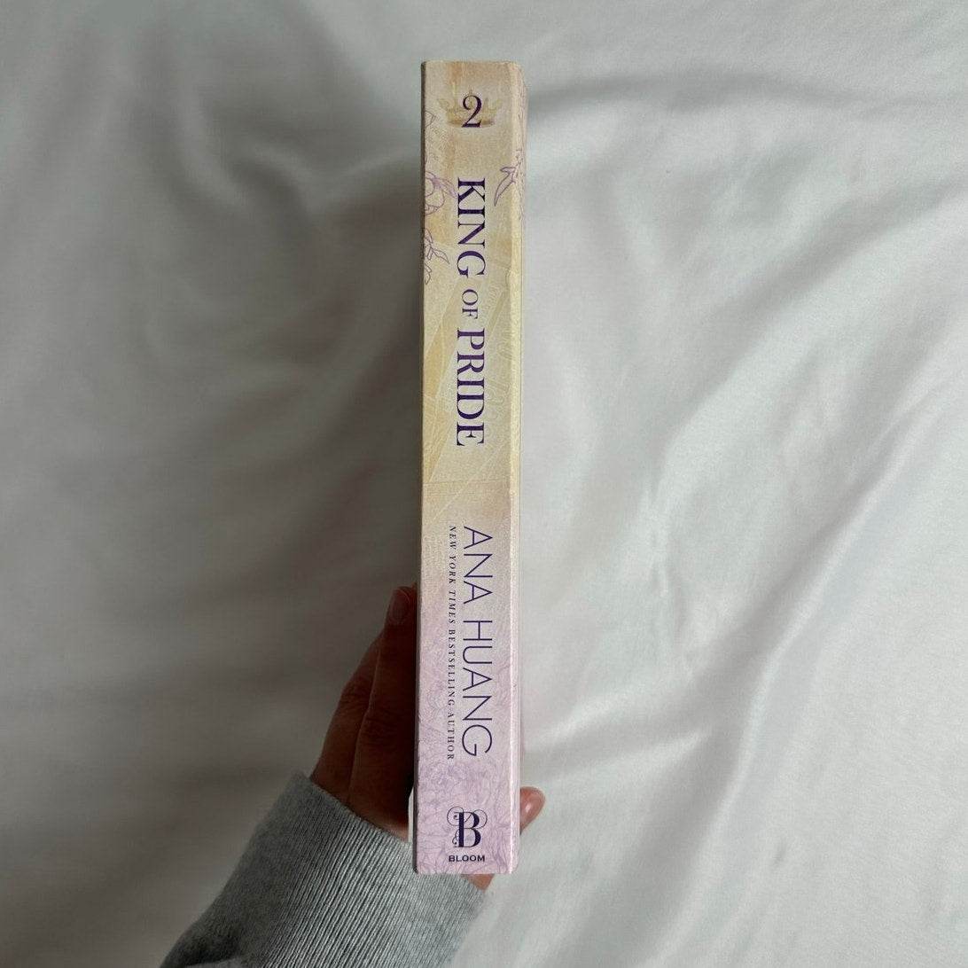 King of Pride by Ana Huang | B&N Exclusive Edition Paperback