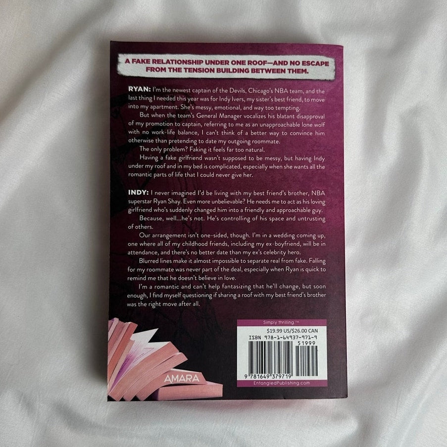 The Right Move by Liz Tomforde | Deluxe Paperback