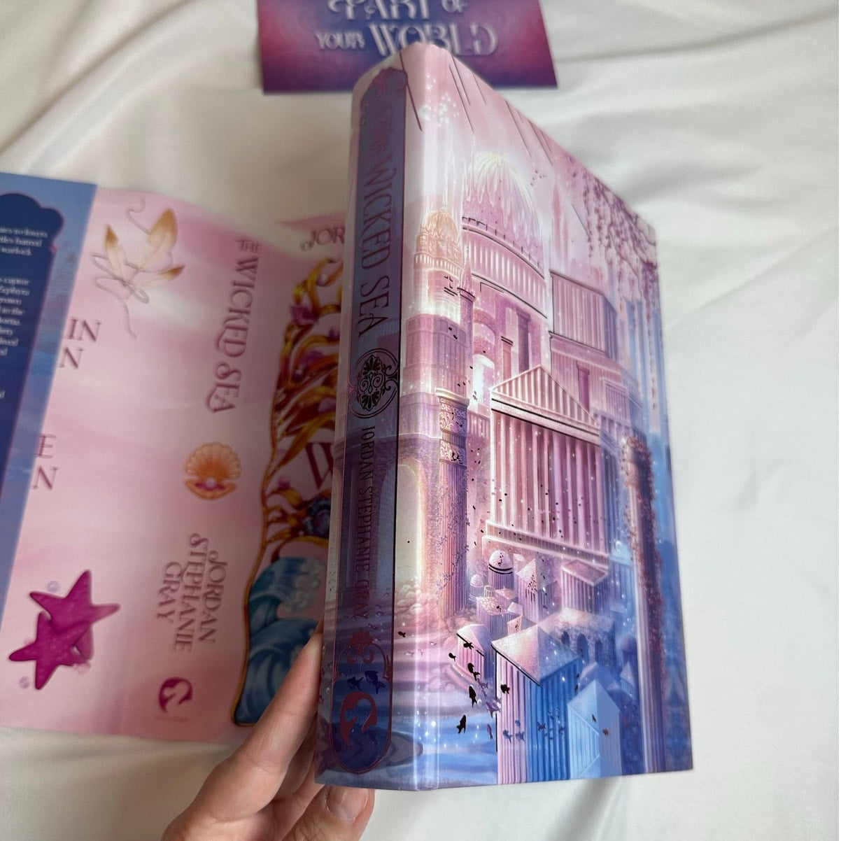 The Wicked Sea by Jordan Stephanie Gray | FairyLoot Signed Special Edition Hardcover