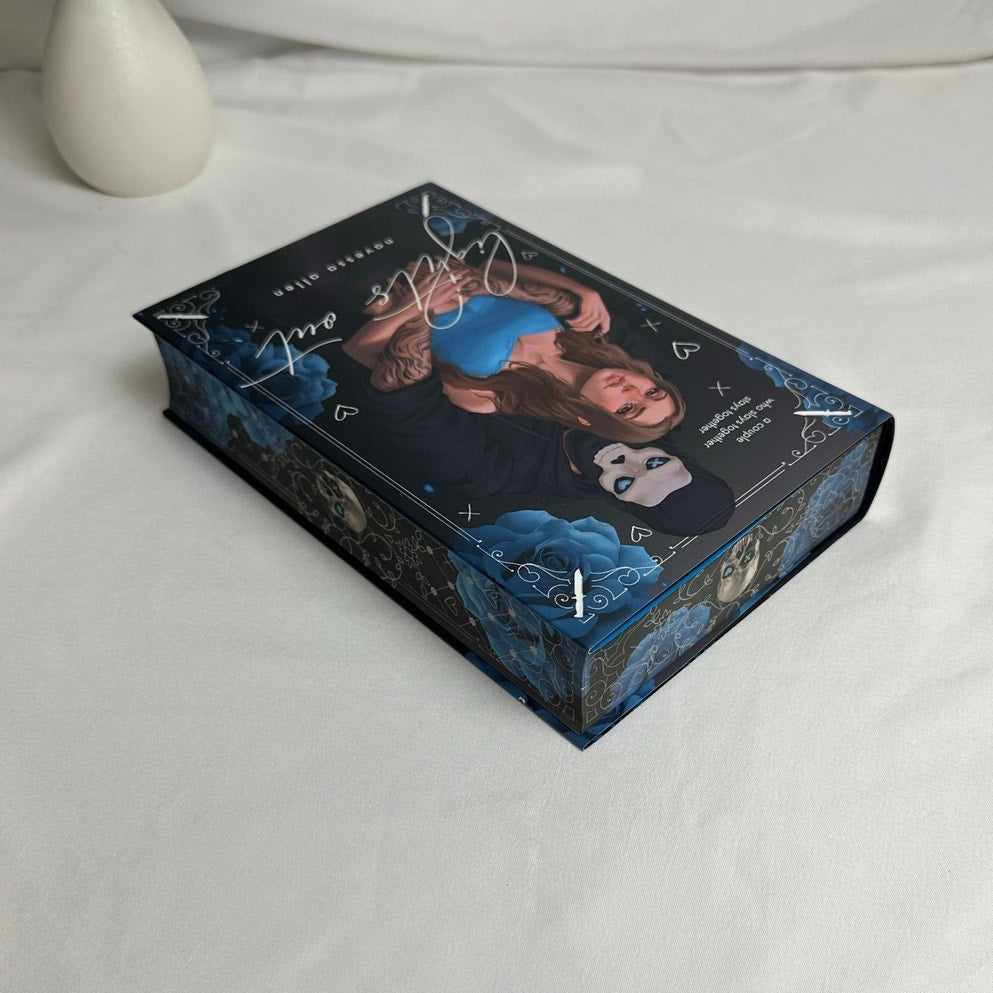 Lights Out by Navessa Allen | Bücherbüchse Exclusive German Special Edition