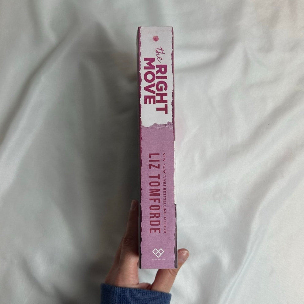 The Right Move by Liz Tomforde | Deluxe Paperback