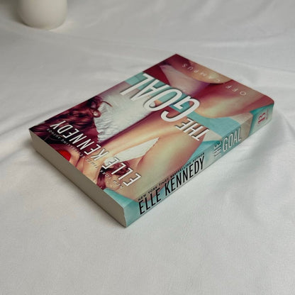 The Goal by Elle Kennedy | Bloom Books Paperback