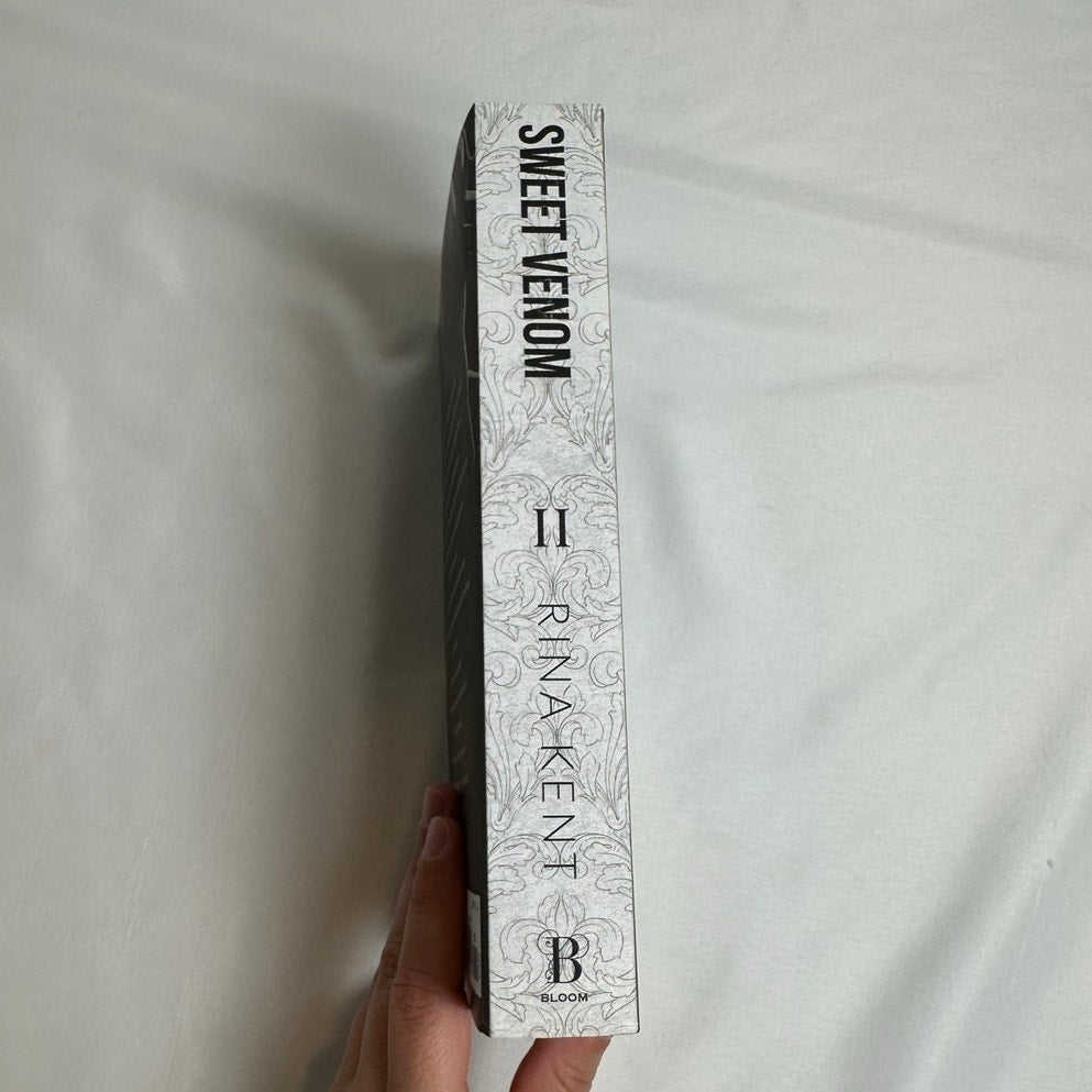Sweet Venom by Rina Kent | B&N Exclusive Sprayed Edges Paperback