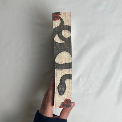 Beautiful Venom by Rina Kent | B&N Exclusive Sprayed Edges Paperback