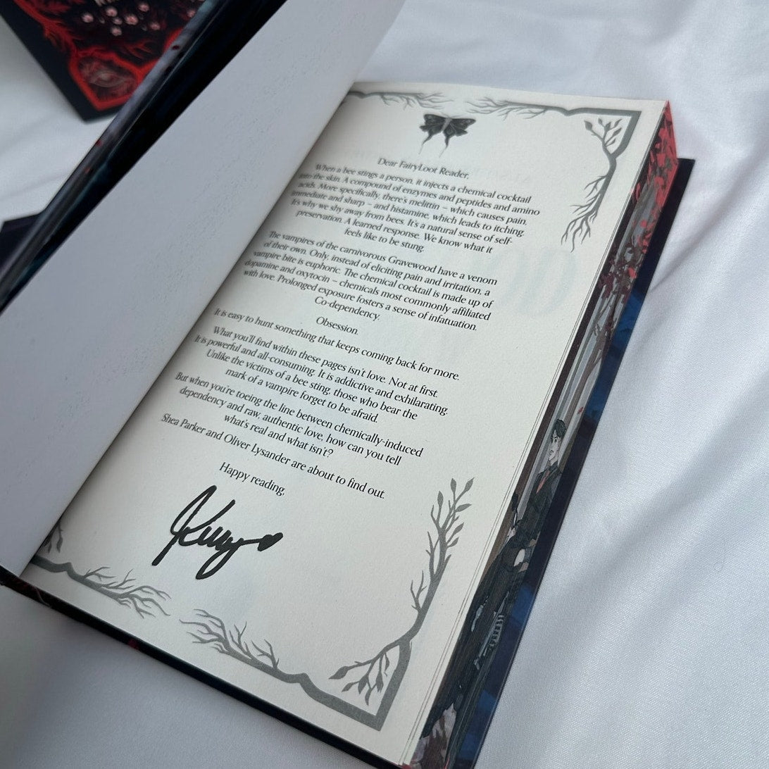 The Gravewood by Kelly Andrew | FairyLoot Special Edition Hardcover