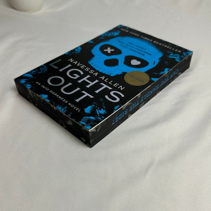 Lights Out by Navessa Allen | B&N Exclusive Sprayed Edges Paperback