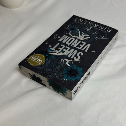 Sweet Venom by Rina Kent | B&N Exclusive Designed Edges Paperback