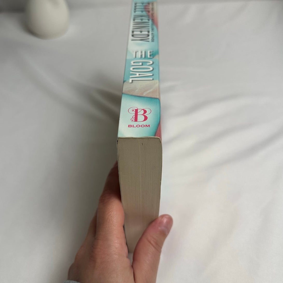The Goal by Elle Kennedy | Bloom Books Paperback