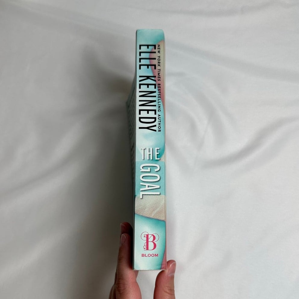 The Goal by Elle Kennedy | Bloom Books Paperback